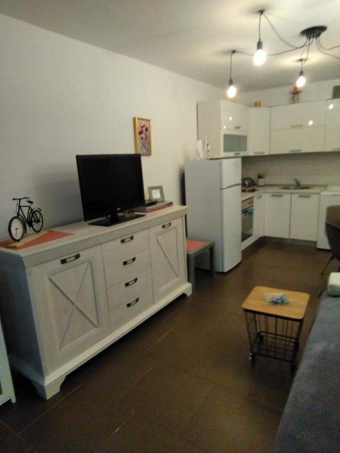 Nikka Apartments Malinska Dış mekan fotoğraf