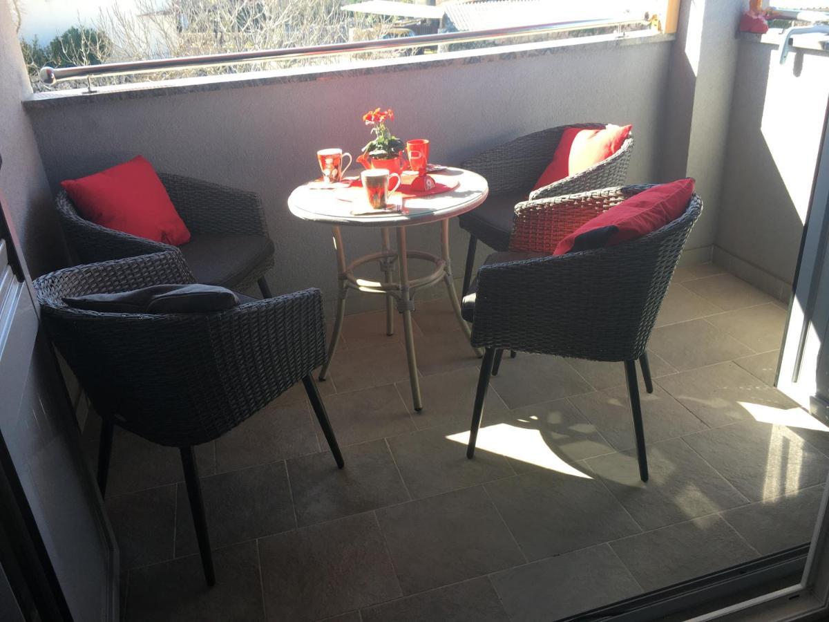 Nikka Apartments Malinska Dış mekan fotoğraf